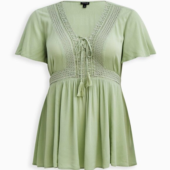 Torrid Babydoll Crinkle Gauze Crochet Inset Lace Up Top Women's Cute Green Sz 5X - Picture 2 of 14